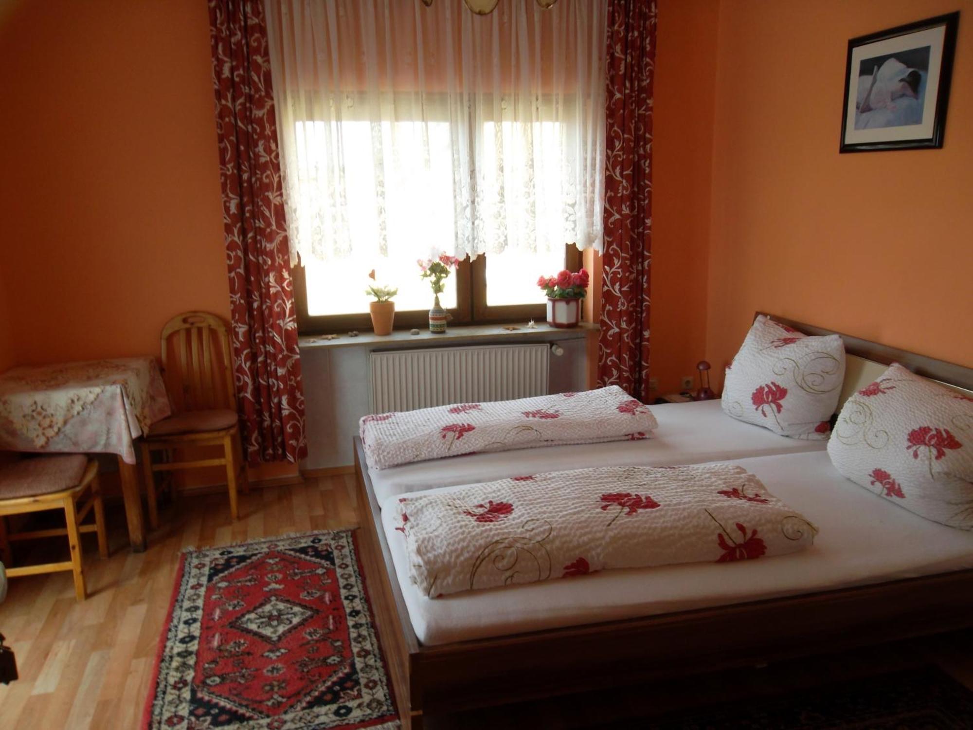 Gasthof Und Pension Mainzer Rad Schwetzingen Dış mekan fotoğraf