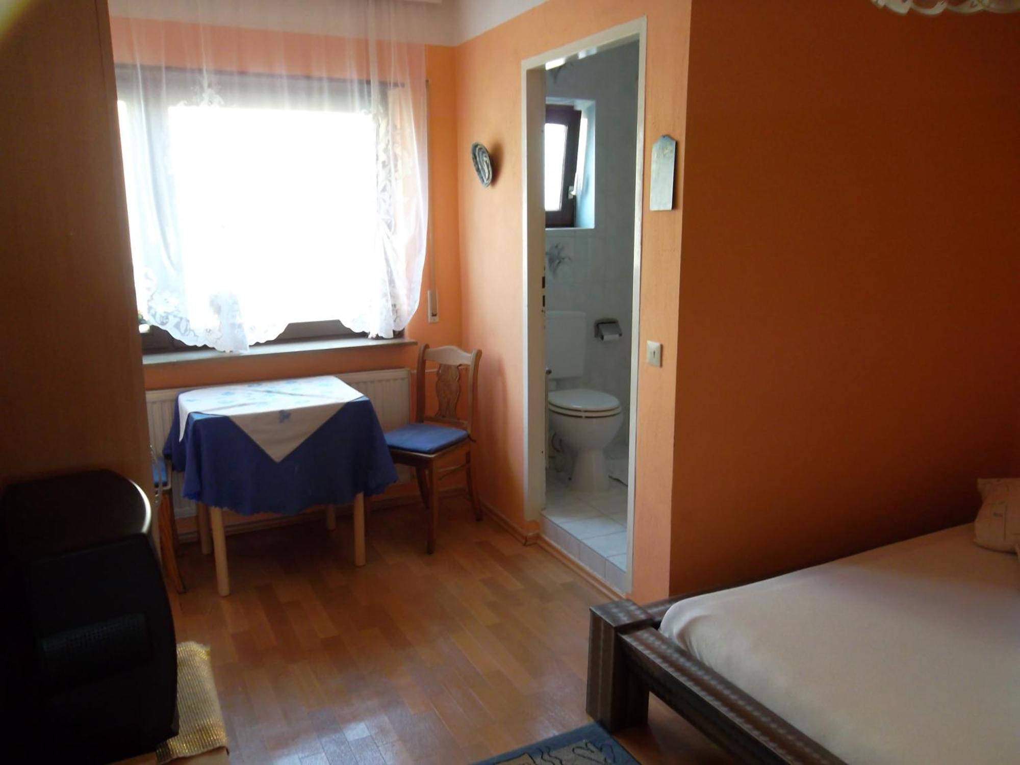 Gasthof Und Pension Mainzer Rad Schwetzingen Dış mekan fotoğraf